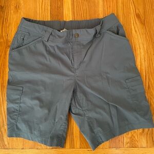 Duluth Trading Dry on the Fly 10" Cargo Shorts